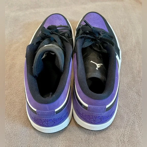 Air Jordan 1 Low – “Court Purple” (2019 release) - Picture 4 of 6